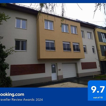 Blonde River Apartman Mora Szegedin Exterior foto
